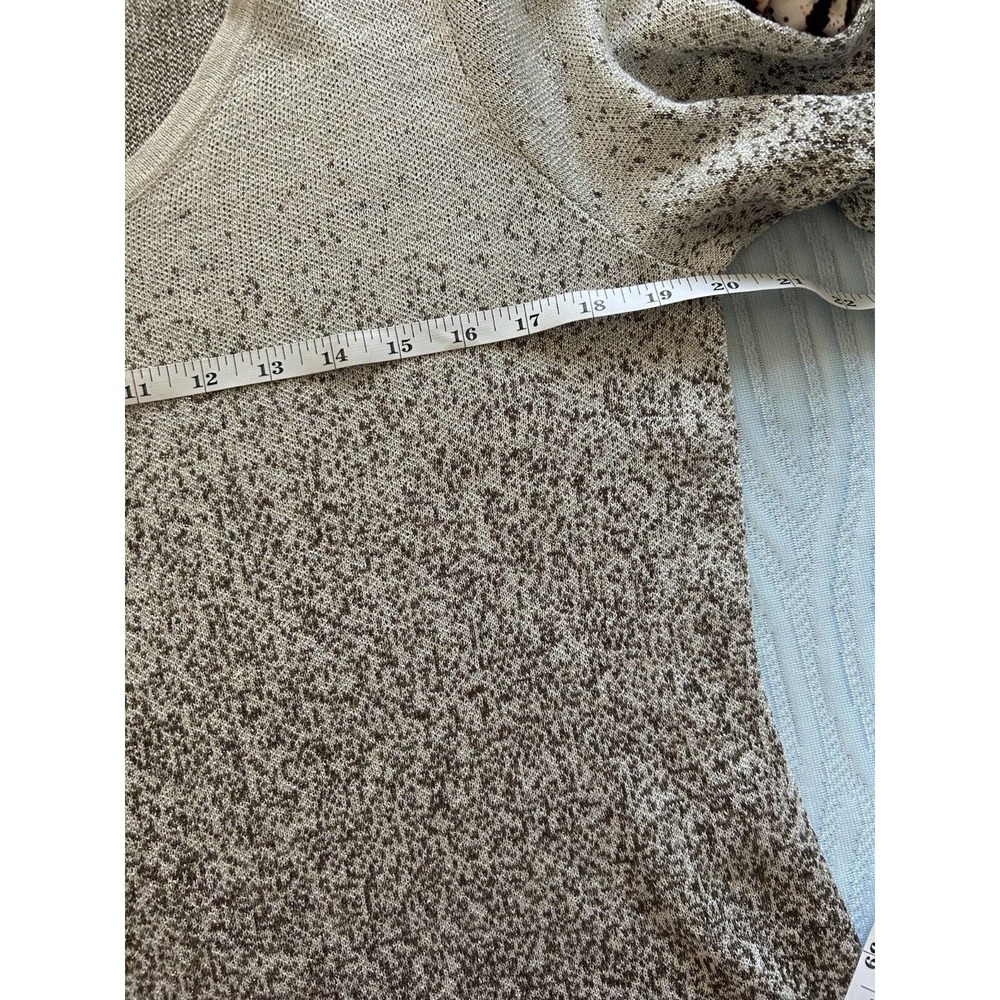 Chico's Easywear Metallic Speckled Ombre Shimmer V-Neck Sweater SZ 1 US Med - Picture 7 of 8